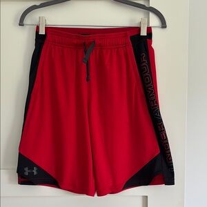 Under Armour Kids Stunt 2.0 Shorts (Big Kids) Red/Pitch Gray Size XL
